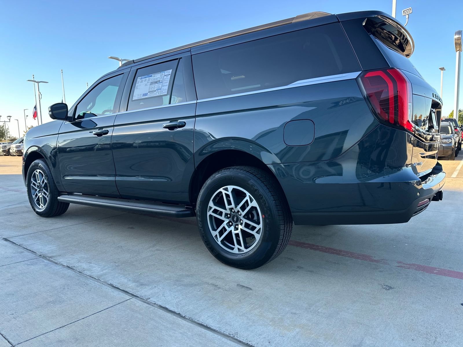 New 2025 Ford Expedition Max Active RWD image 3