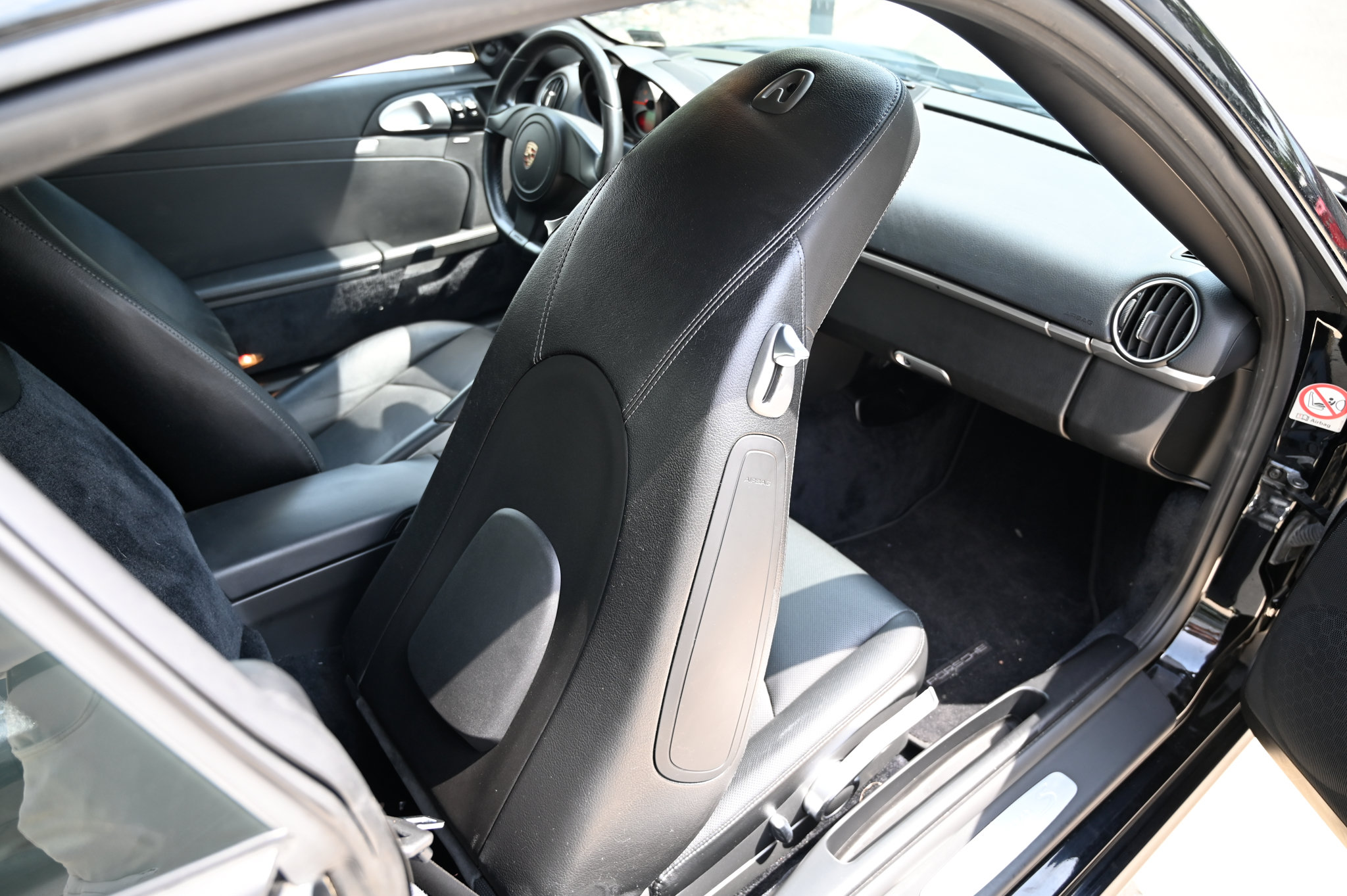Used 2011 Porsche Cayman S RWD image 41
