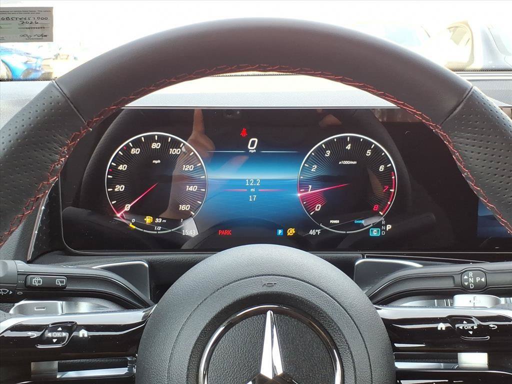 New 2026 Mercedes-Benz GLB 250 image 14