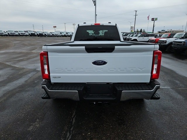 New 2025 Ford F350 XLT image 6
