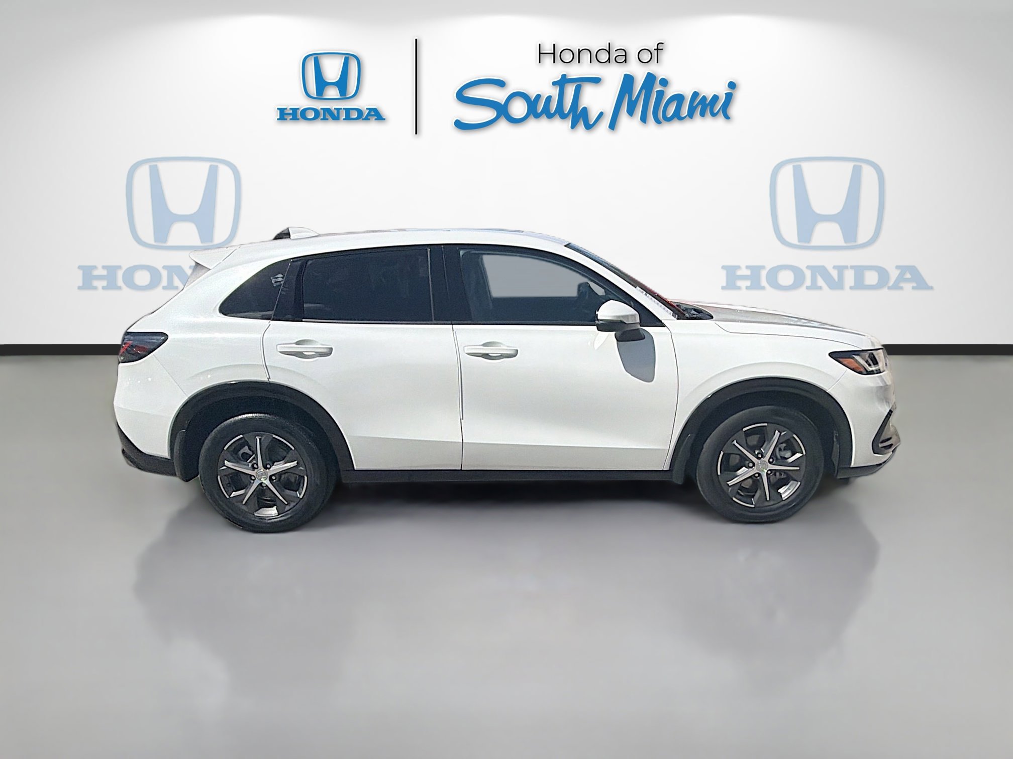 Certified 2024 Honda HR-V EX-L image 8