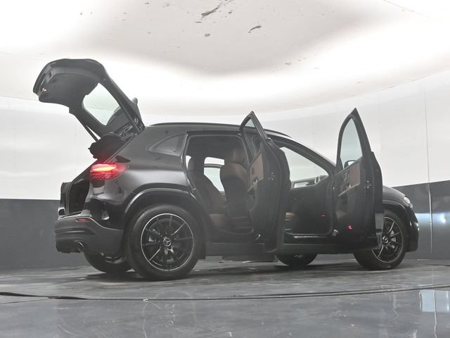 Used 2025 Mercedes-Benz GLA 35 AMG 4MATIC image 64