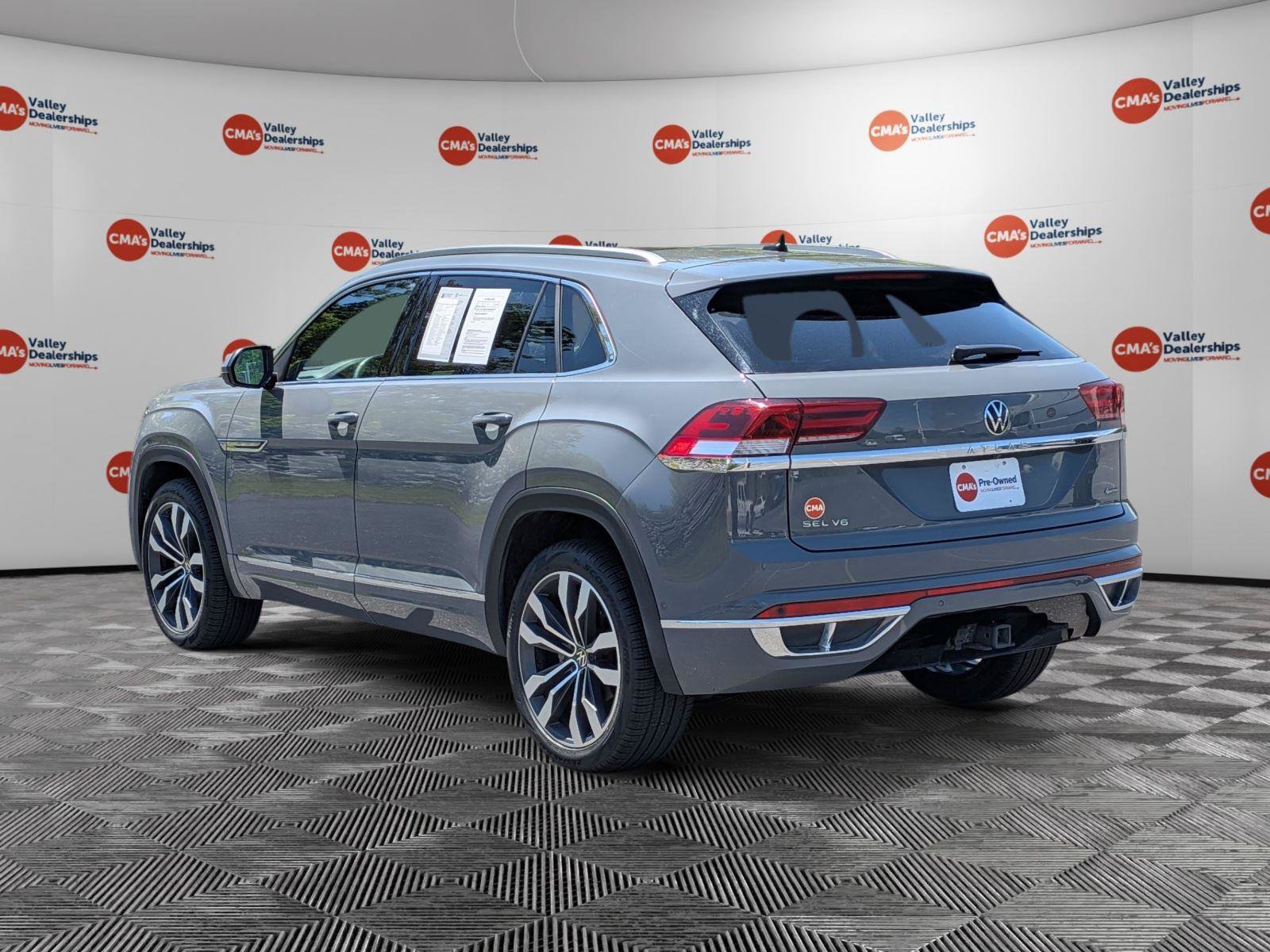 Used 2023 Volkswagen Atlas Cross Sport SEL Premium R-Line AWD/4WD image 7