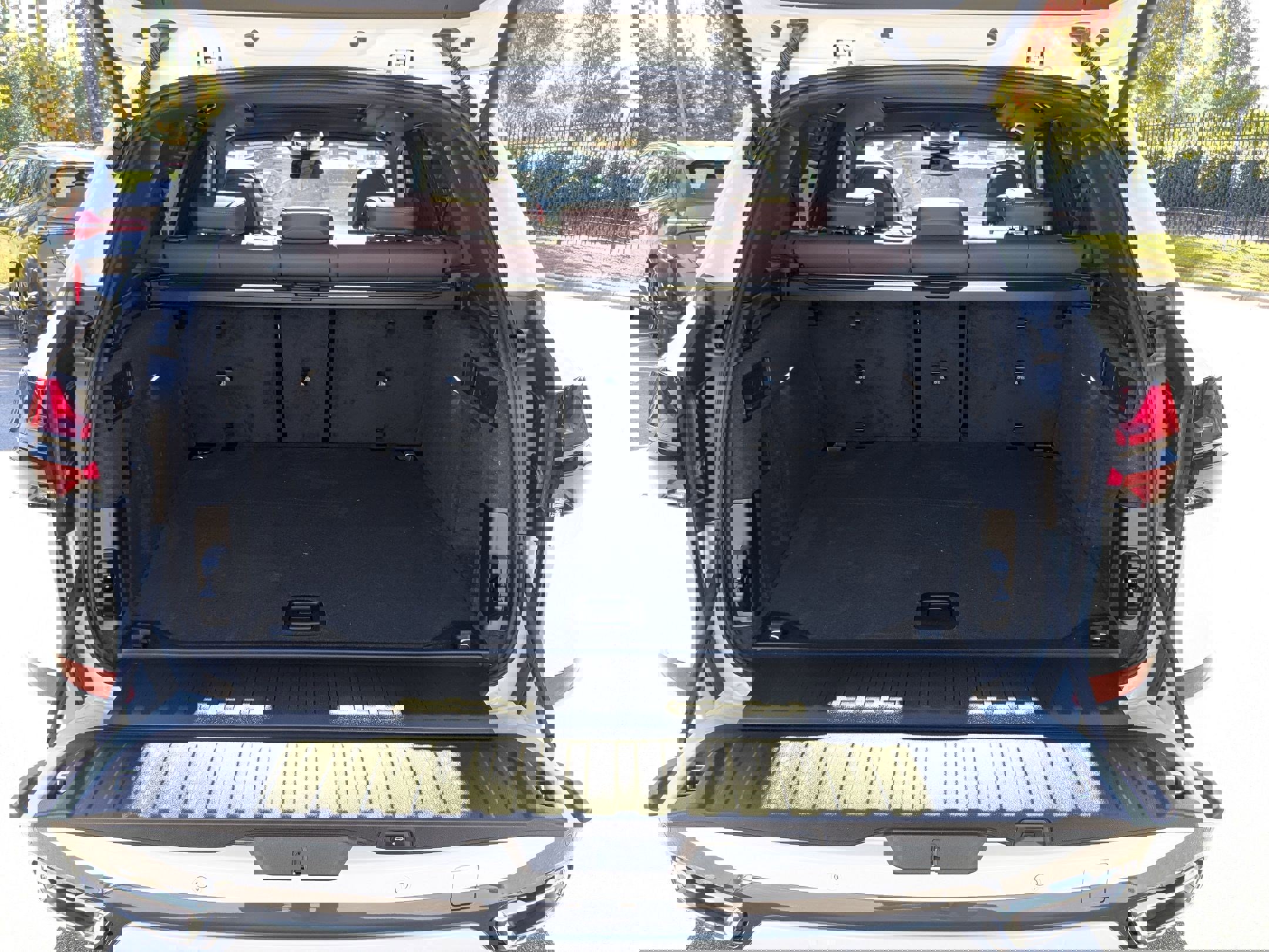 New 2026 BMW X5 xDrive40i w/ M Sport Package image 33