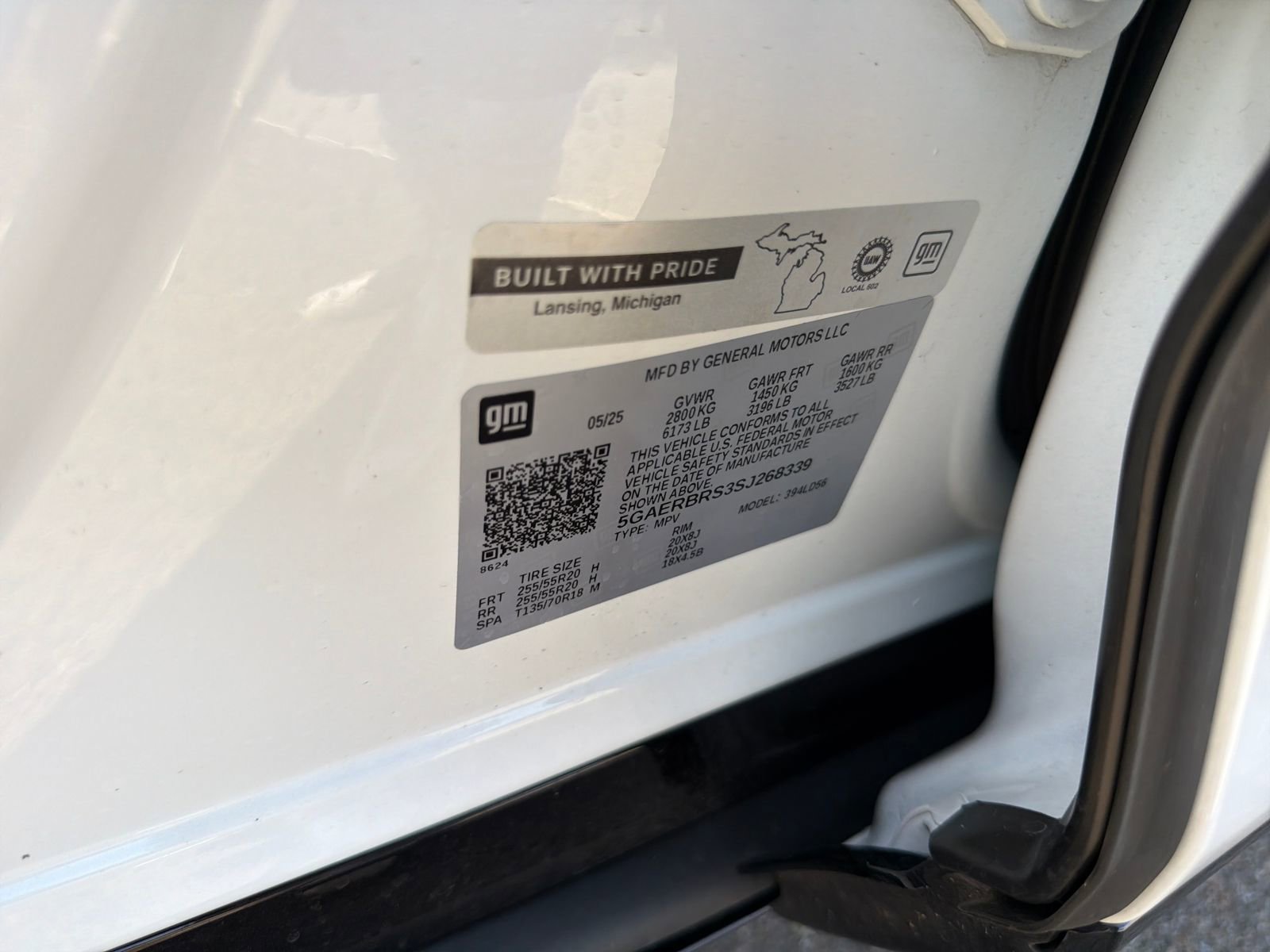 Used 2025 Buick Enclave Sport Touring image 29