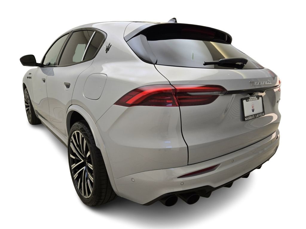 New 2025 Maserati Grecale Modena image 9