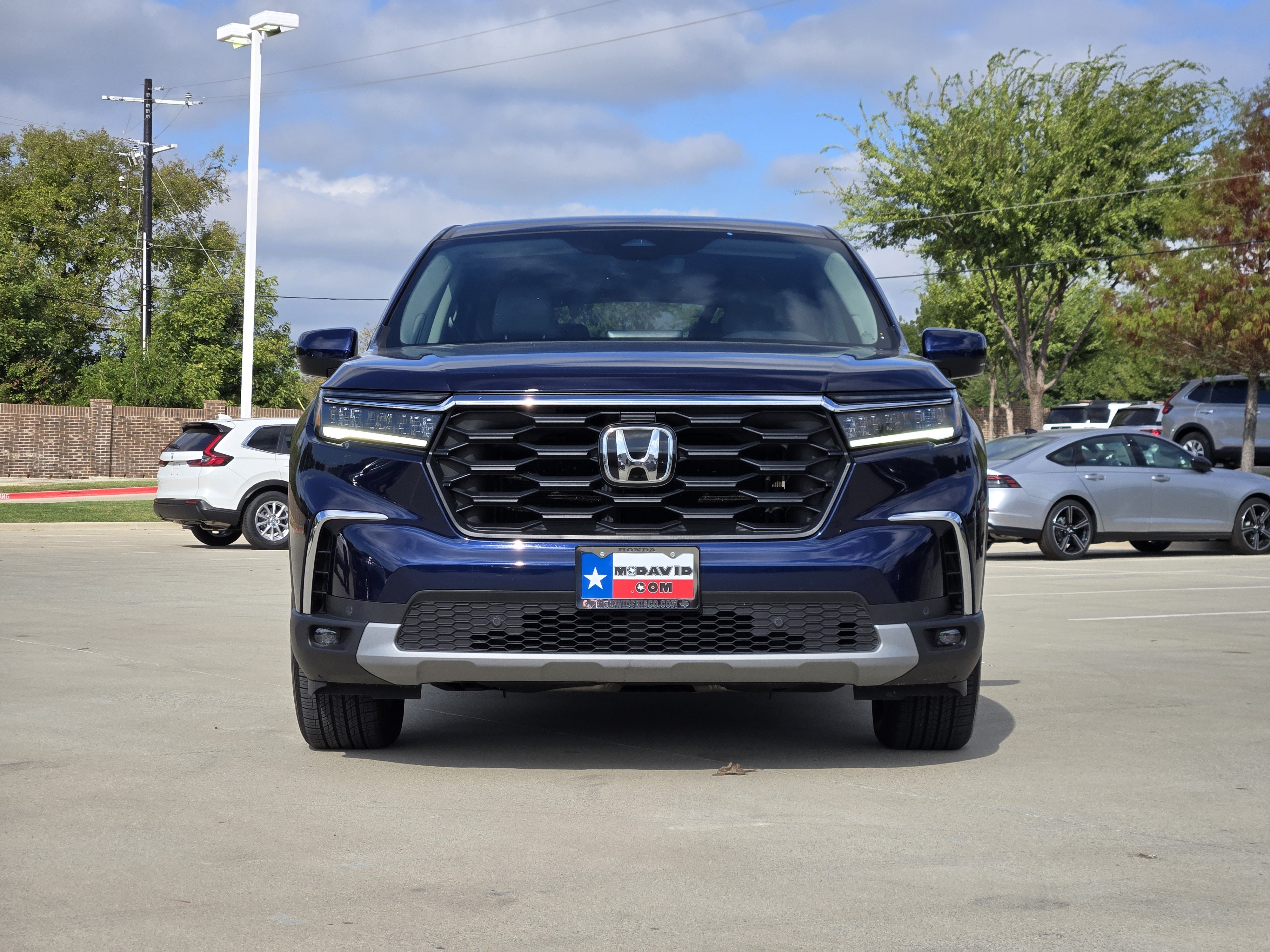 Certified 2025 Honda Pilot EX-L image 2