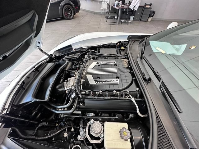 Used 2016 Chevrolet Corvette Z06 w/ 2LZ Preferred Equipment Group RWD image 16
