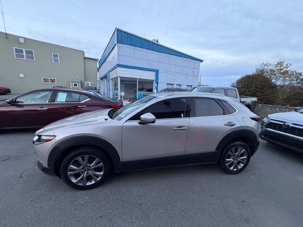 Used 2023 MAZDA CX-30 AWD 2.5 S w/ Premium Package image 2