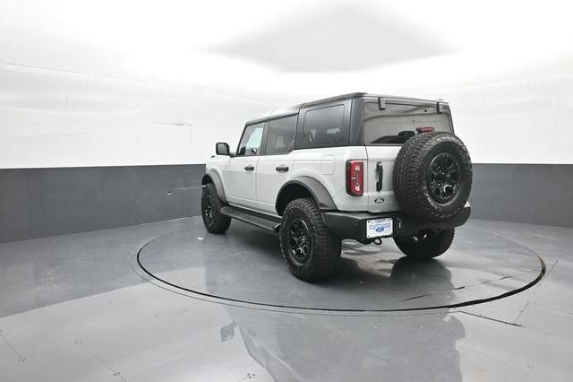 New 2026 Ford Bronco Outer Banks w/ Sasquatch Package AWD/4WD image 5