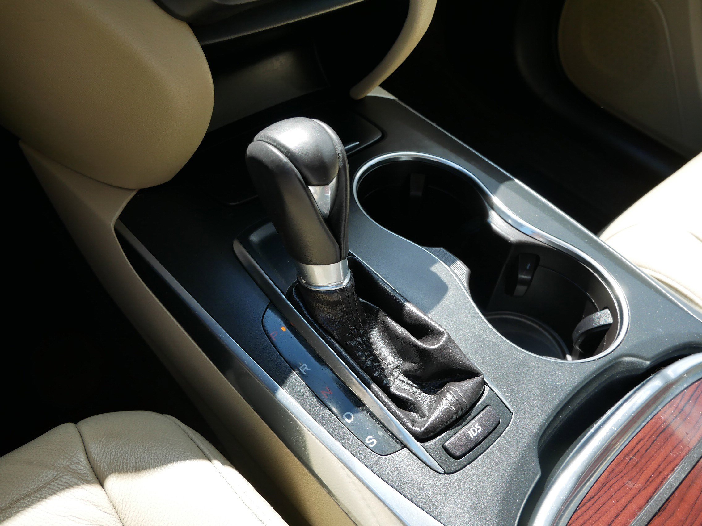 Used 2015 Acura MDX SH-AWD w/ Technology Package image 25