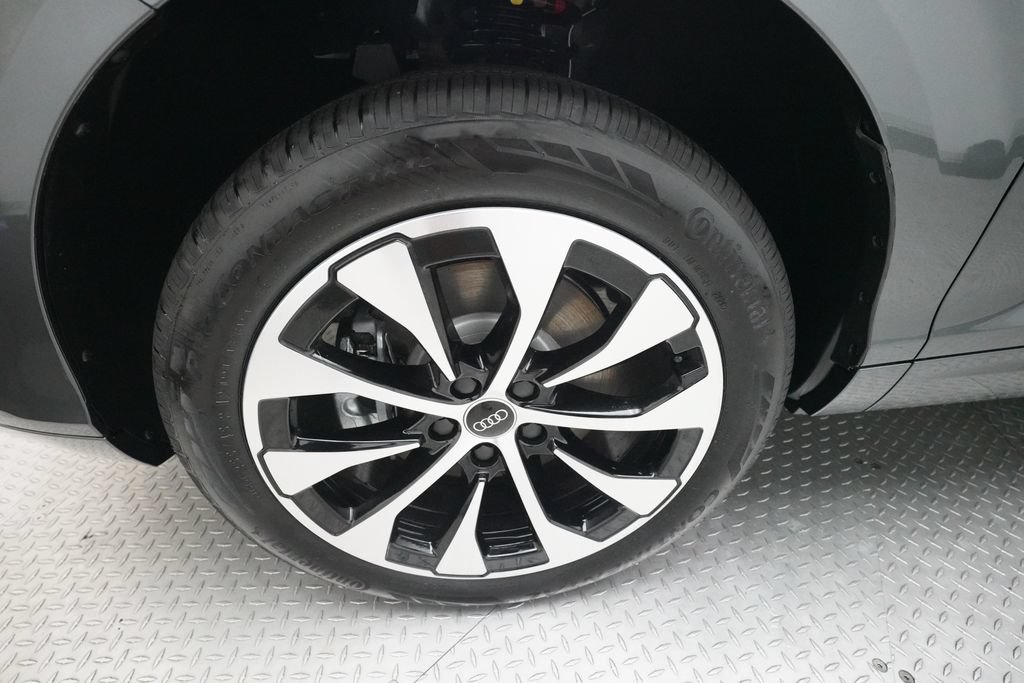 New 2026 Audi Q3 quattro 2.0T AWD/4WD image 26