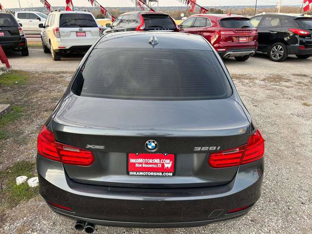 Used 2013 BMW 328i xDrive Sedan AWD/4WD image 7