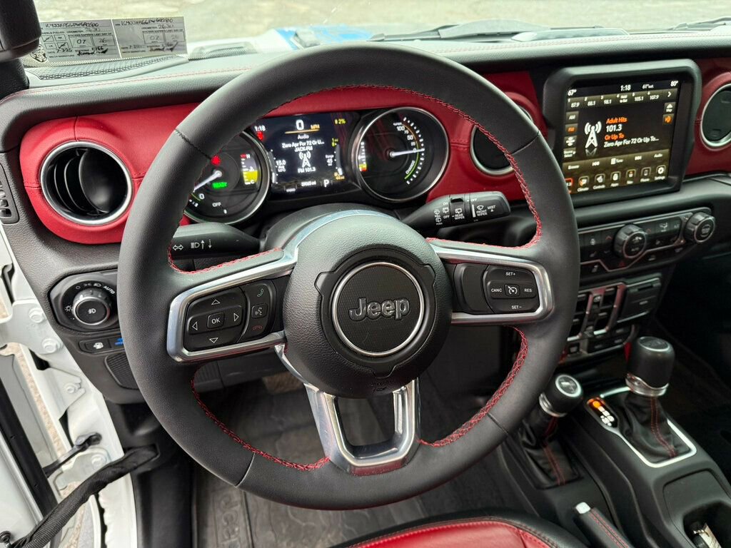 Used 2023 Jeep Wrangler Unlimited Rubicon 4xe image 29