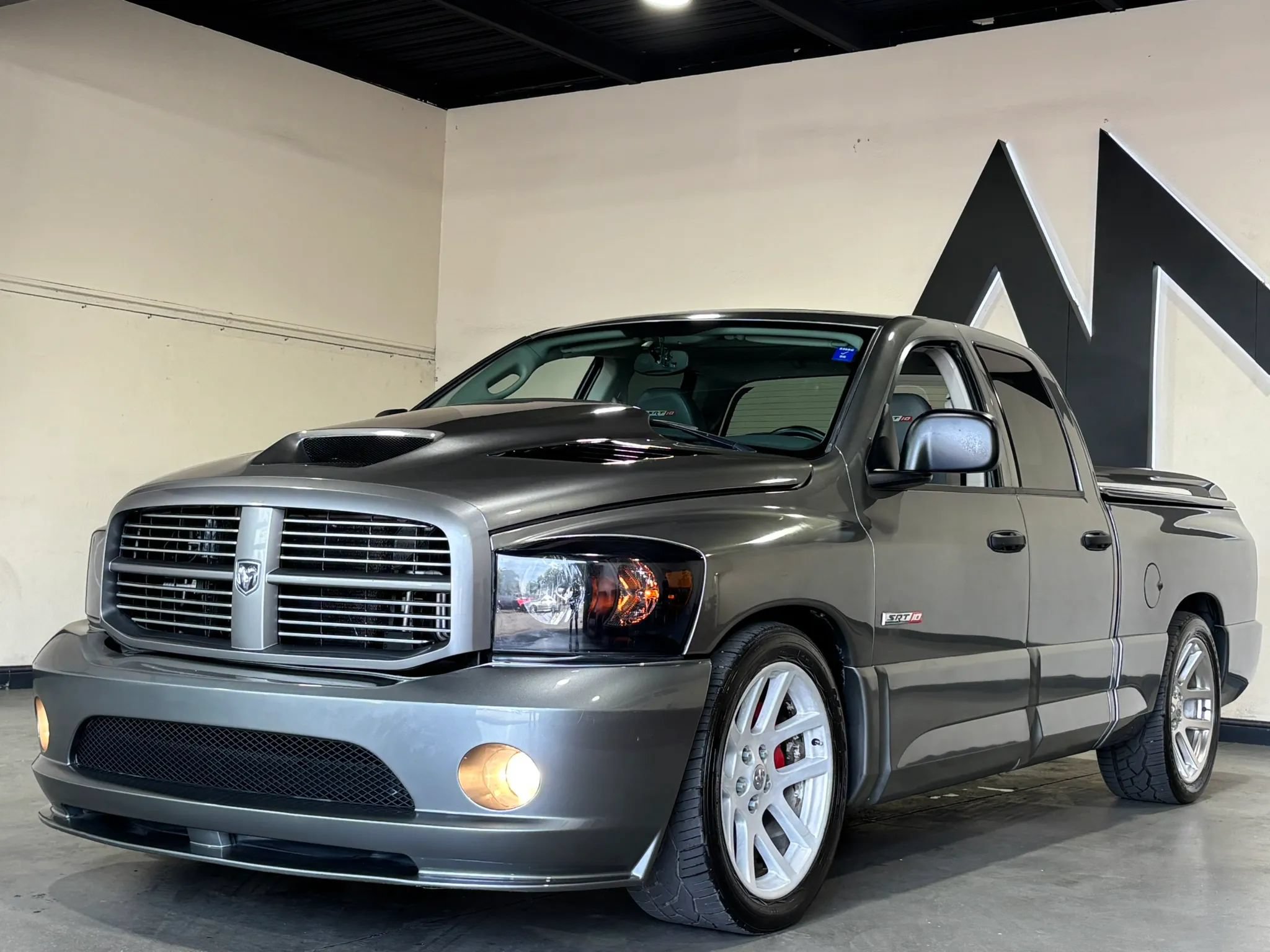 Used 2006 Dodge Ram 1500 Truck 2WD Quad Cab w/ Communication Pkg