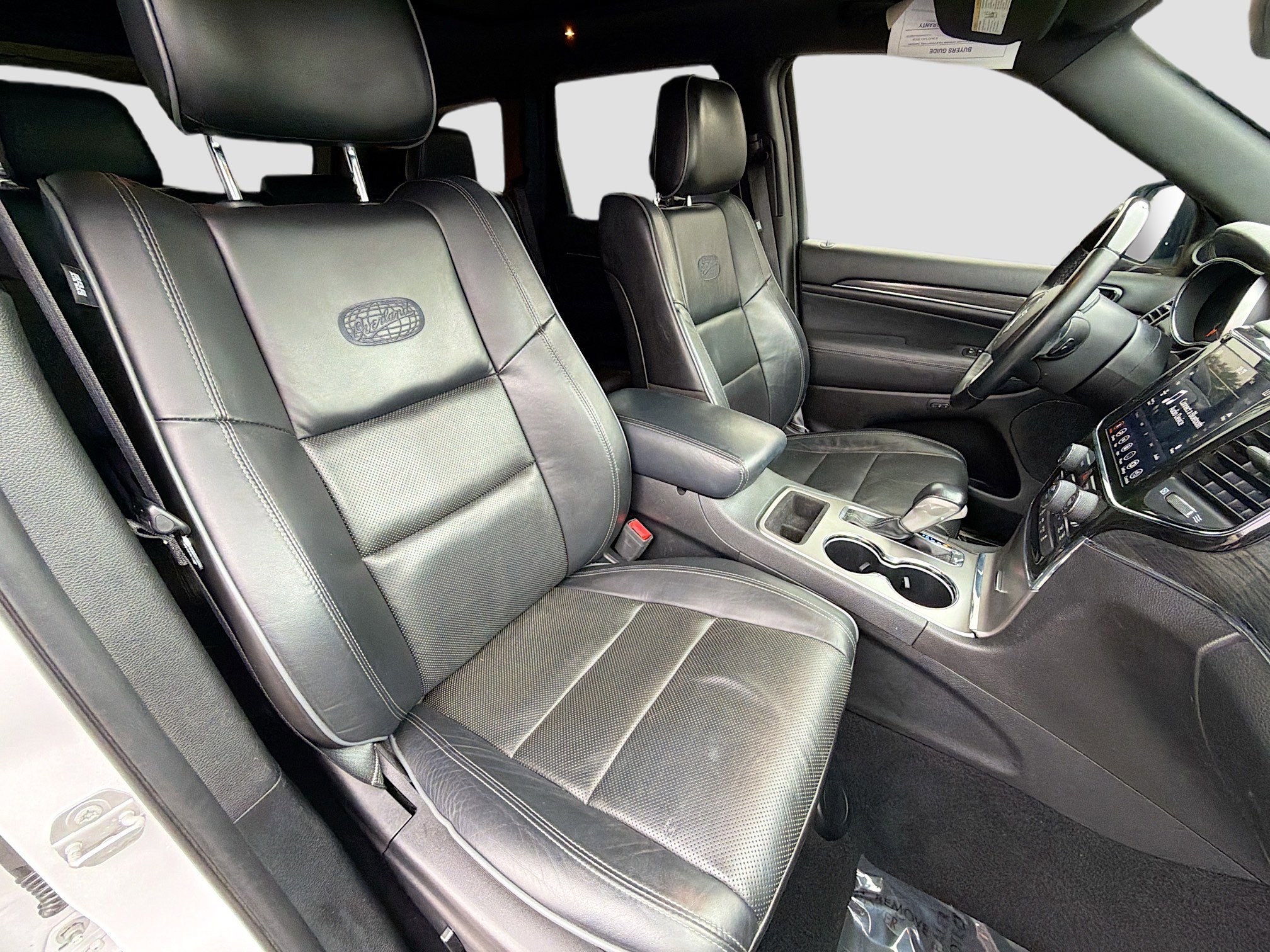 Used 2020 Jeep Grand Cherokee Overland image 14