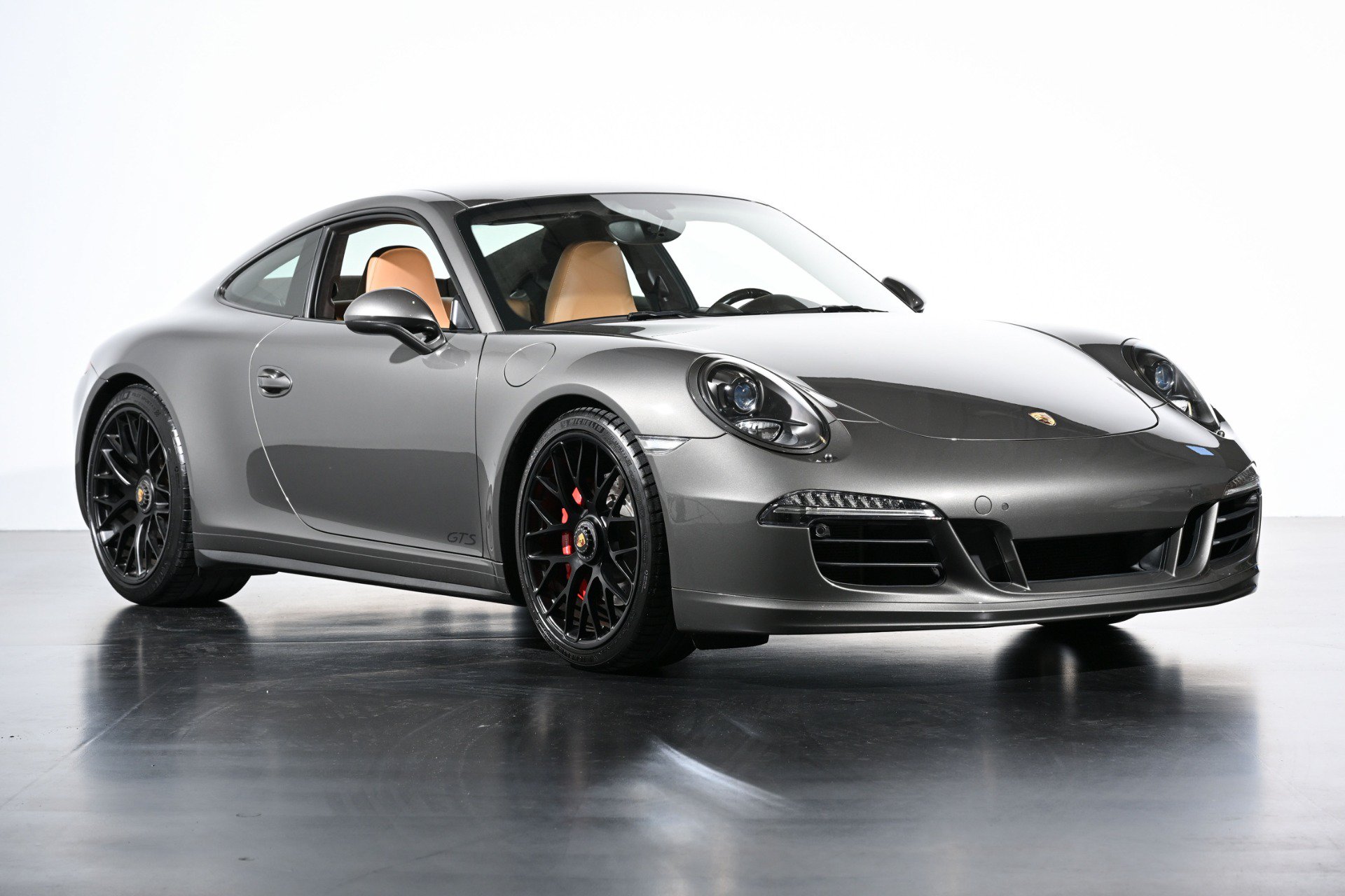 Used 2015 Porsche 911 Carrera 4 GTS AWD/4WD image 10