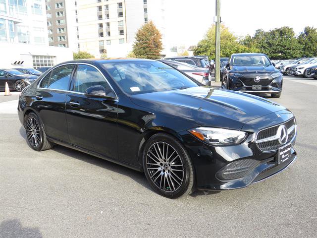 Used 2025 Mercedes-Benz C 300 4MATIC Sedan image 5