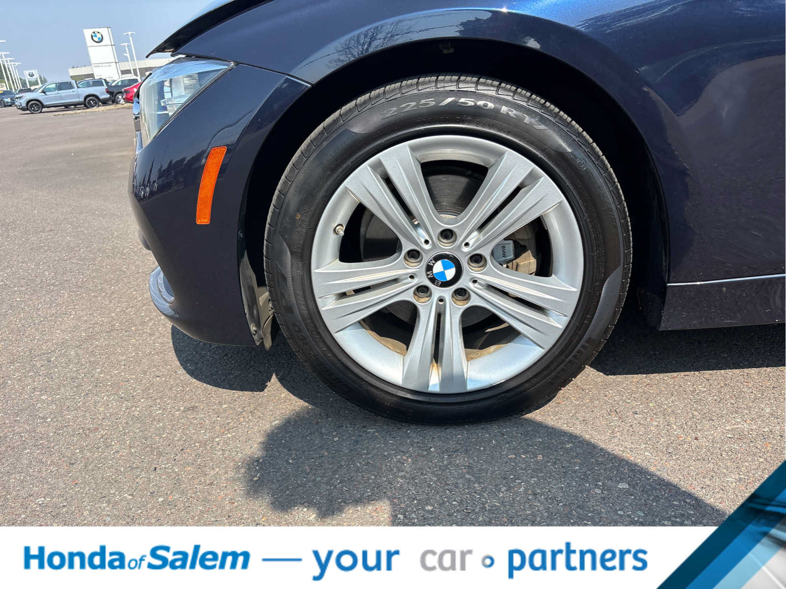 Used 2016 BMW 328i Sedan RWD image 8