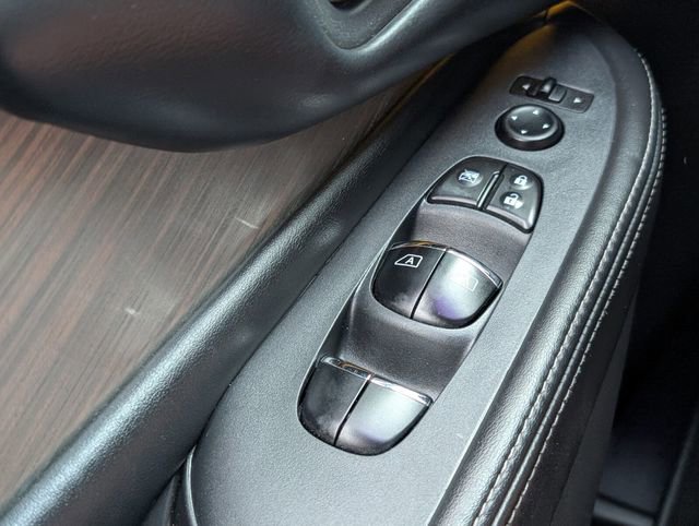 Used 2018 Nissan Murano Platinum w/ Cargo Package image 35