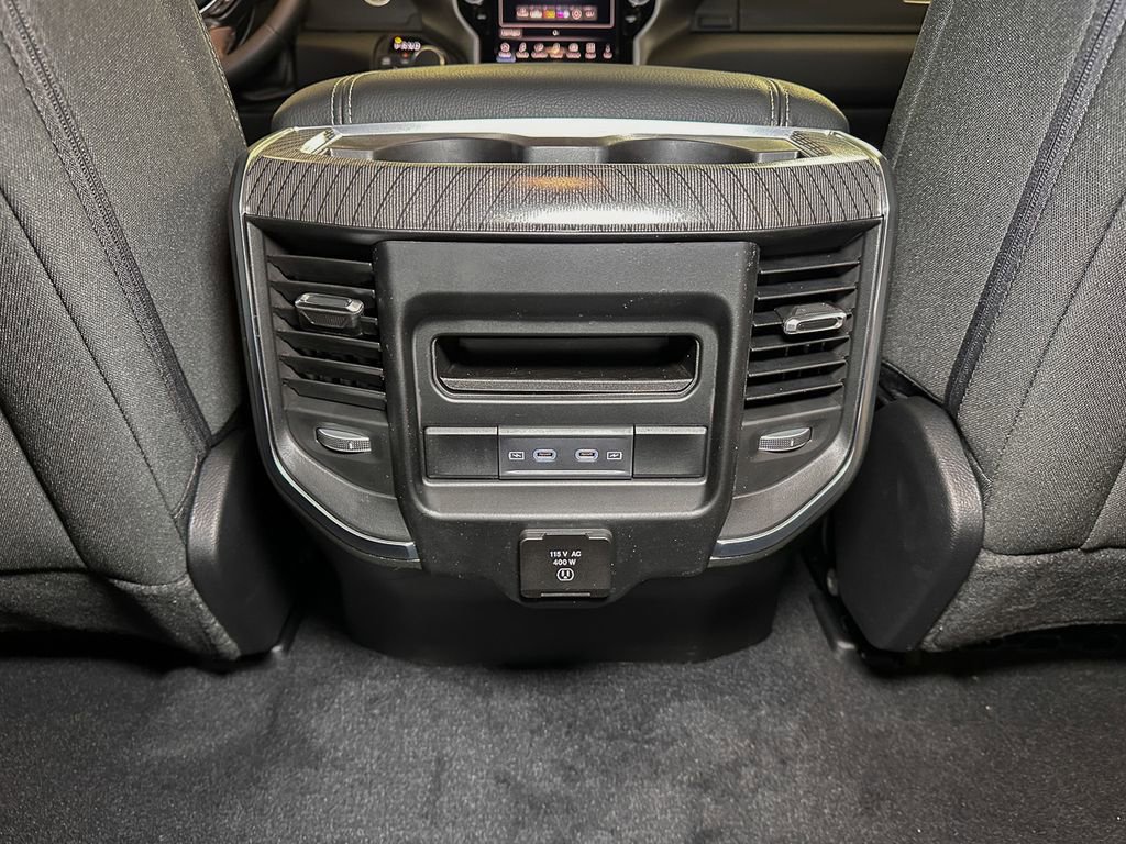 New 2026 RAM 1500 4x4 Crew Cab image 22