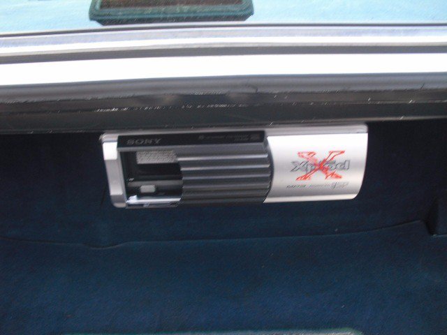 Used 1991 Mercedes-Benz 300 SE image 3