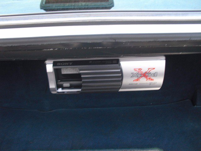 Used 1991 Mercedes-Benz 300 SE image 3