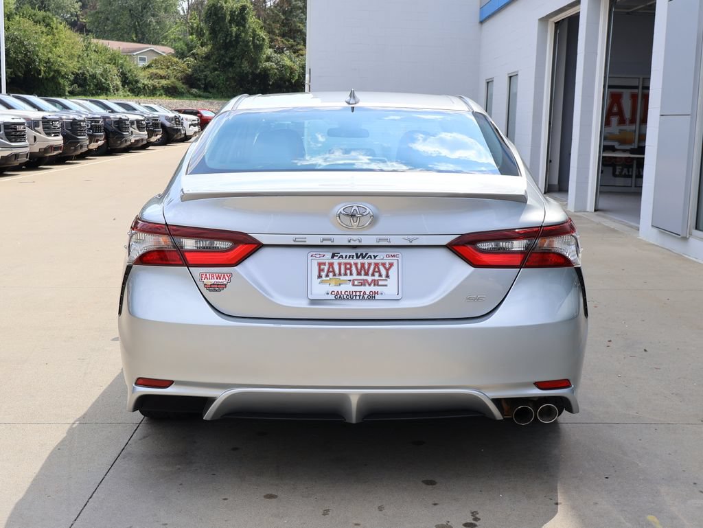 Used 2022 Toyota Camry SE FWD image 9
