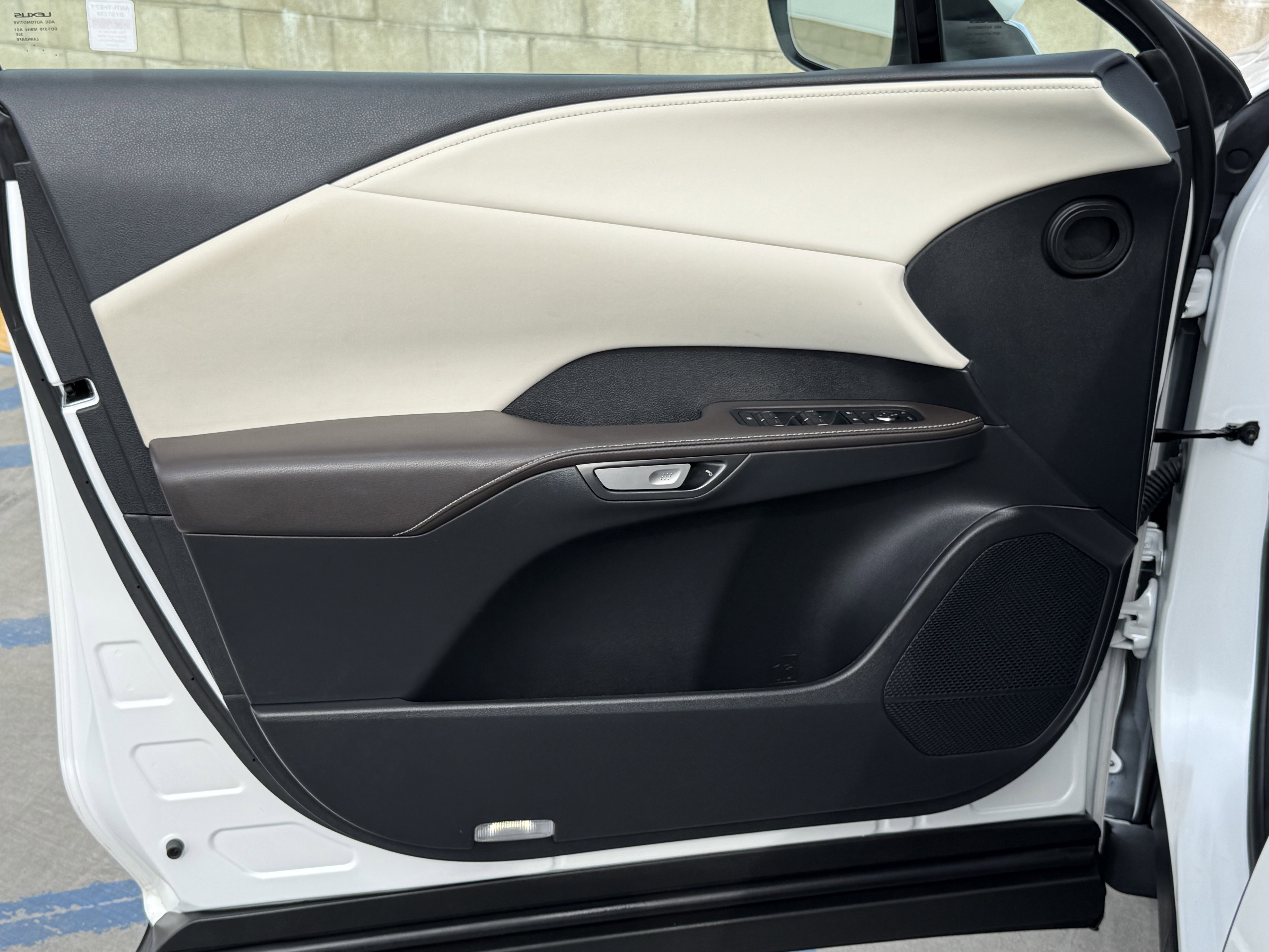 Certified 2024 Lexus RX 350h image 17