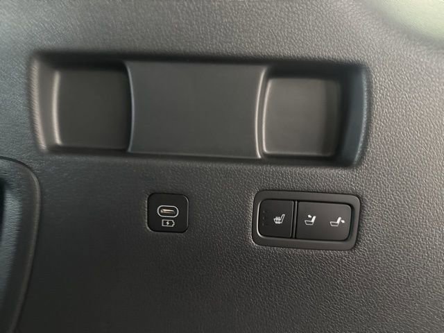 Used 2025 Hyundai Palisade Limited AWD/4WD image 30