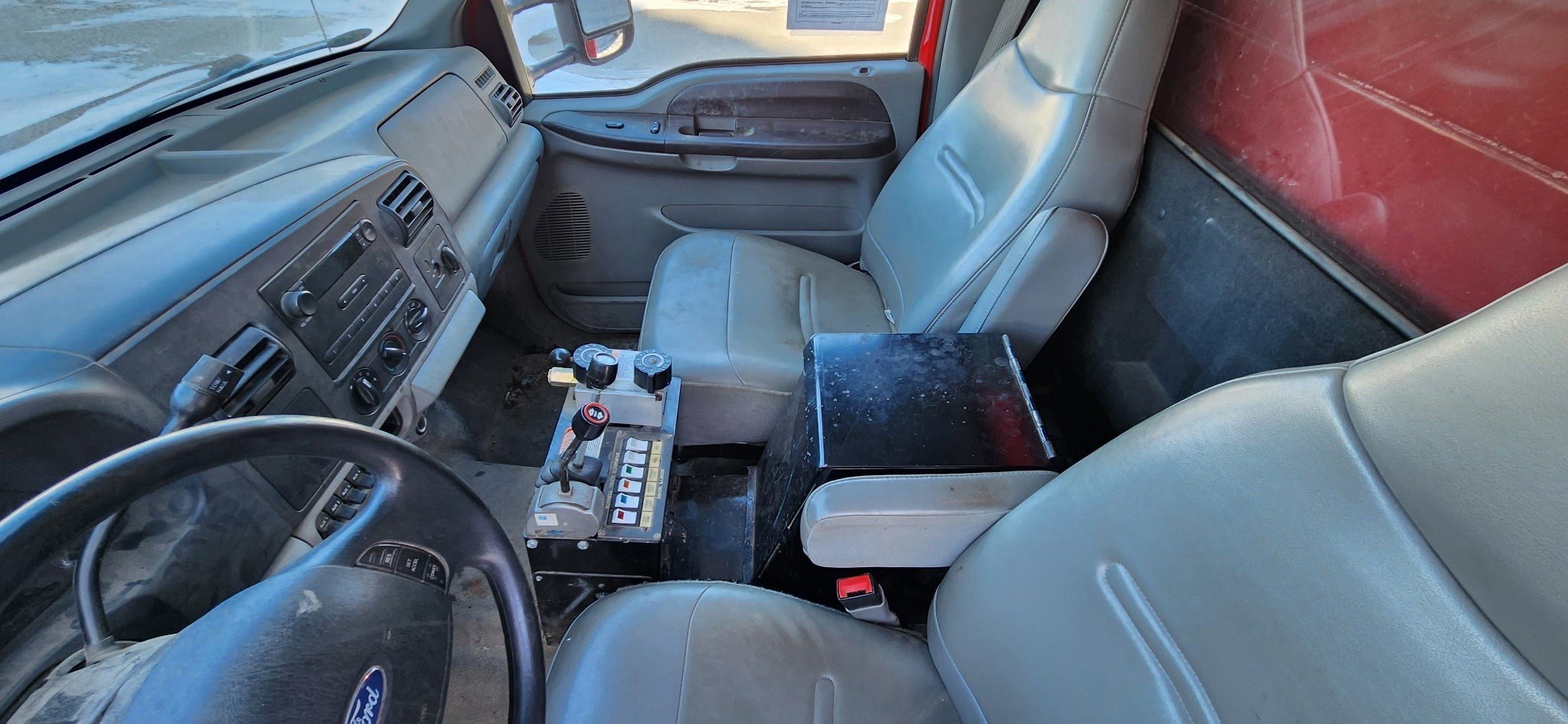 Used 2006 Ford F350 XL RWD image 8