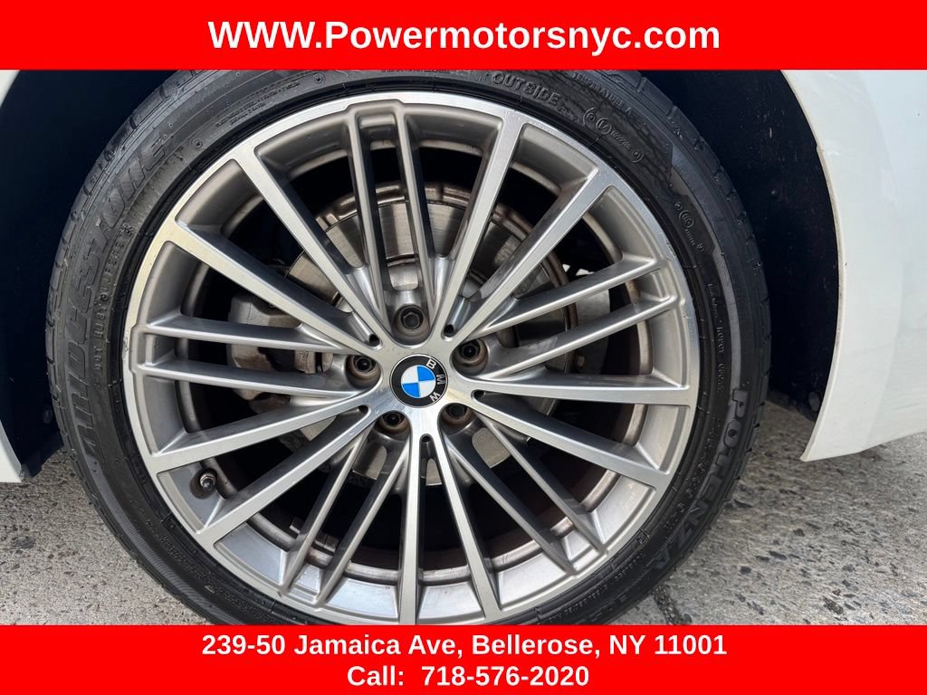 Used 2020 BMW 530e w/ Luxury Package RWD image 15