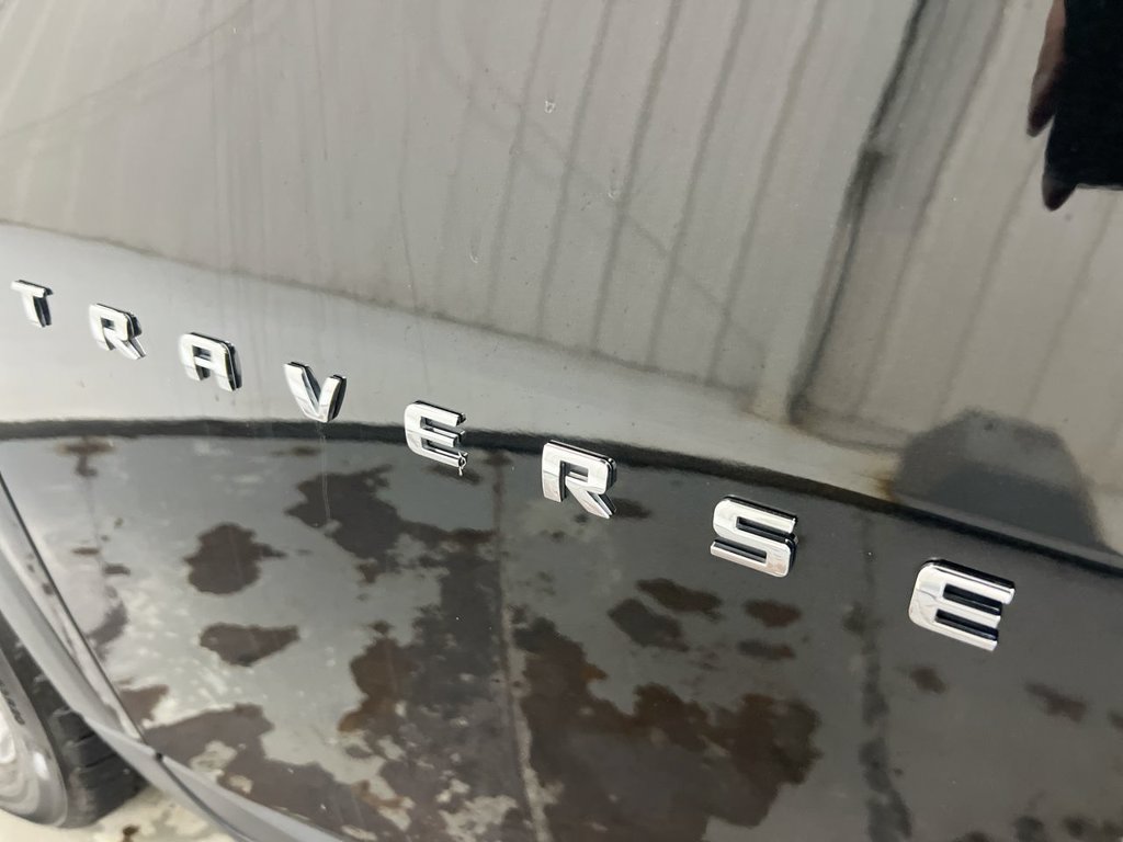 Used 2018 Chevrolet Traverse LT AWD/4WD image 28