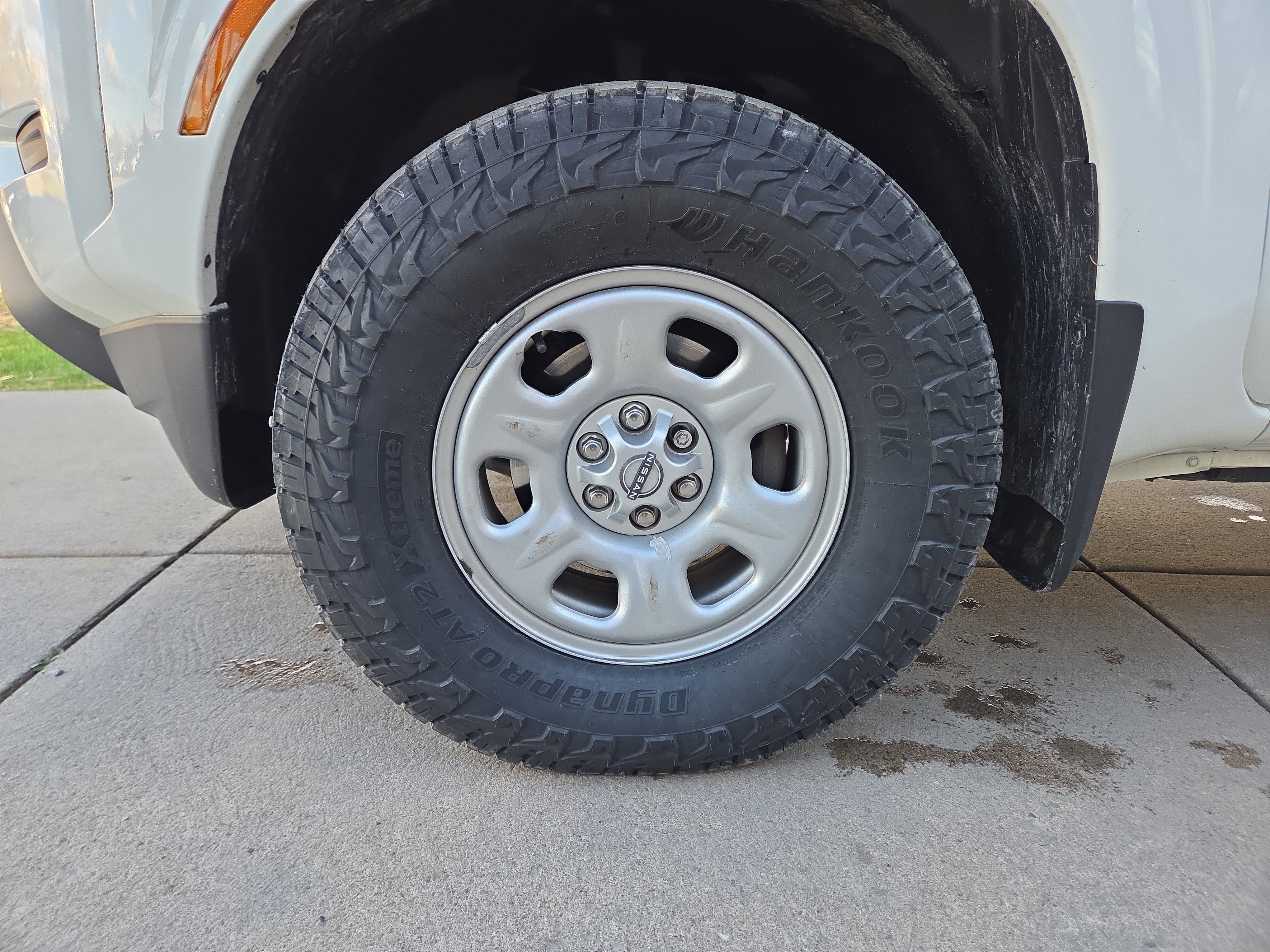 Used 2022 Nissan Frontier S w/ Technology Package image 11