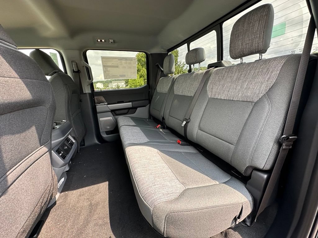 New 2026 Ford F250 XLT w/ XLT Premium Package AWD/4WD image 22