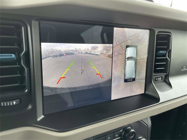 Used 2023 Ford Bronco Wildtrak image 28