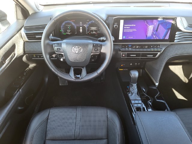 Used 2025 Toyota Camry XLE w/ Premium Package AWD/4WD image 25
