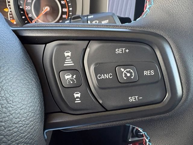 New 2026 Jeep Wrangler Unlimited Sport w/ Dual Top Group AWD/4WD image 22
