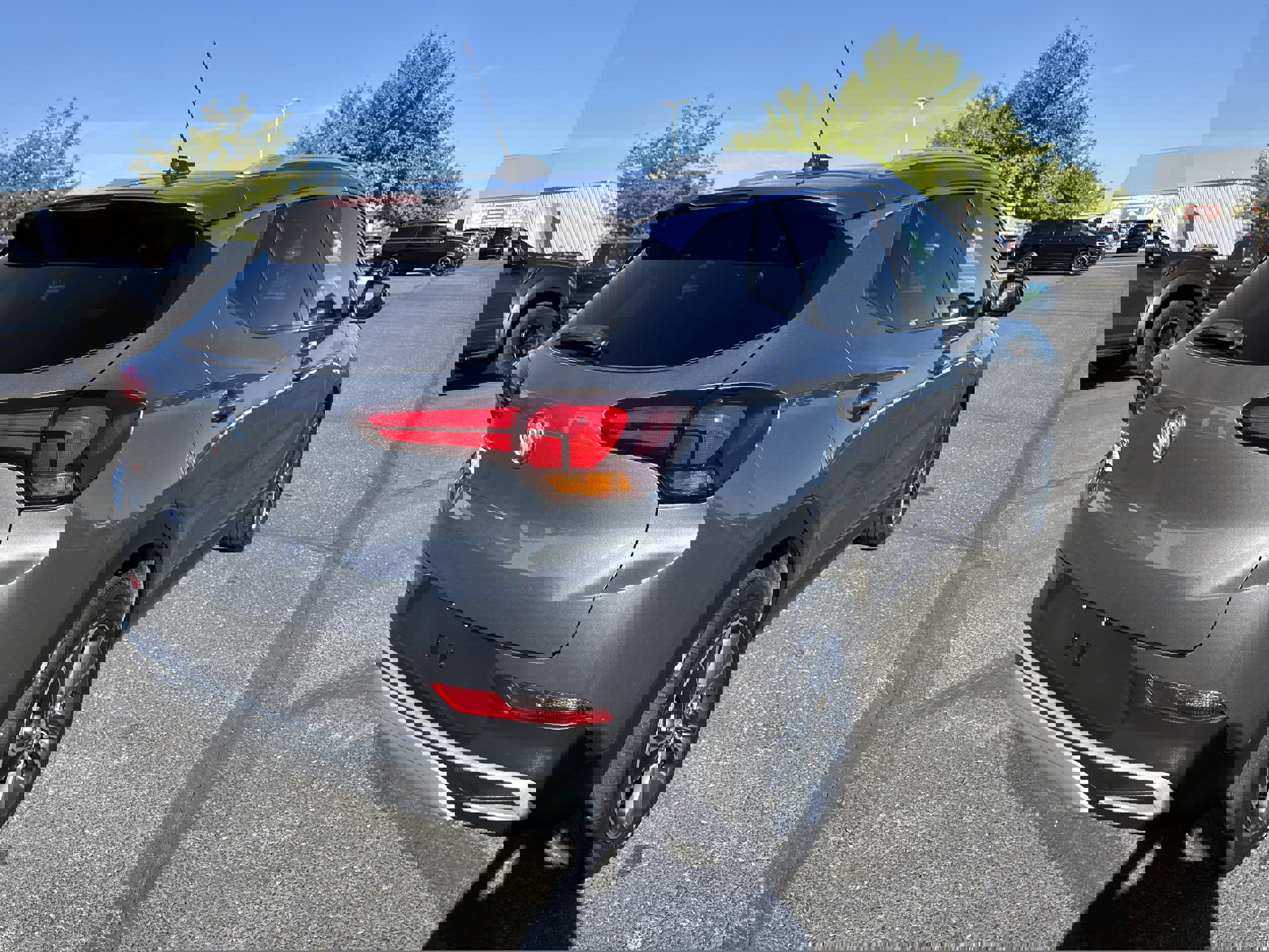 Used 2022 Buick Encore GX Select image 5