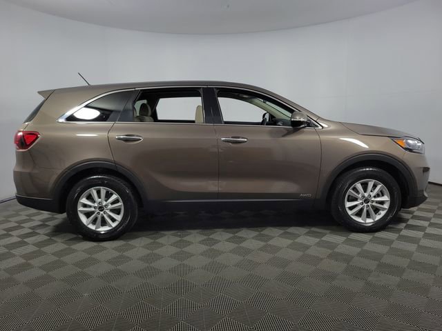 Used 2020 Kia Sorento LX image 10
