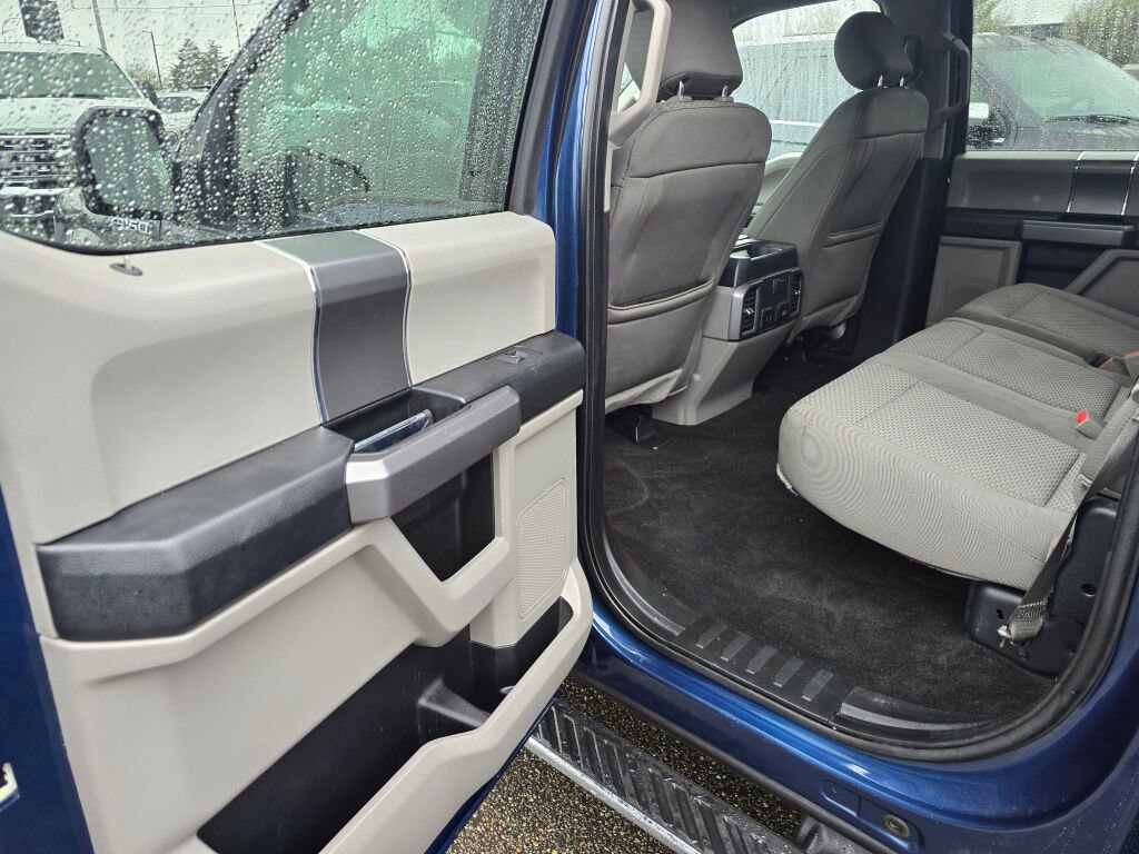 Used 2018 Ford F150 XLT w/ Equipment Group 302A Luxury image 11