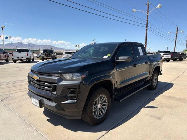 Used 2025 Chevrolet Colorado LT RWD image 7