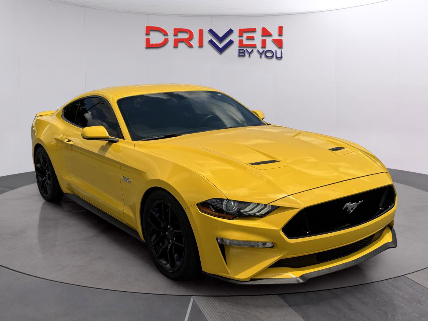 Used 2018 Ford Mustang GT w/ Equipment Group 301A RWD image 8