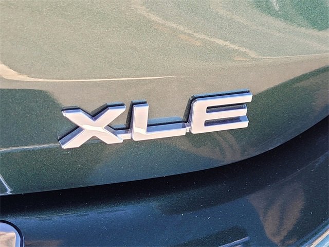 Used 2023 Toyota Highlander XLE image 13