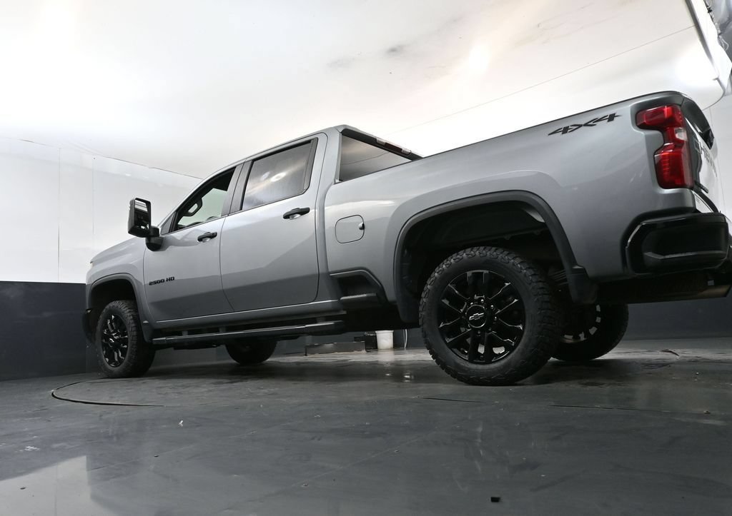 Used 2026 Chevrolet Silverado 2500 Custom w/ Custom Convenience Package AWD/4WD image 21