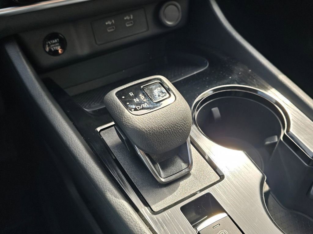 New 2026 Nissan Rogue SV image 25