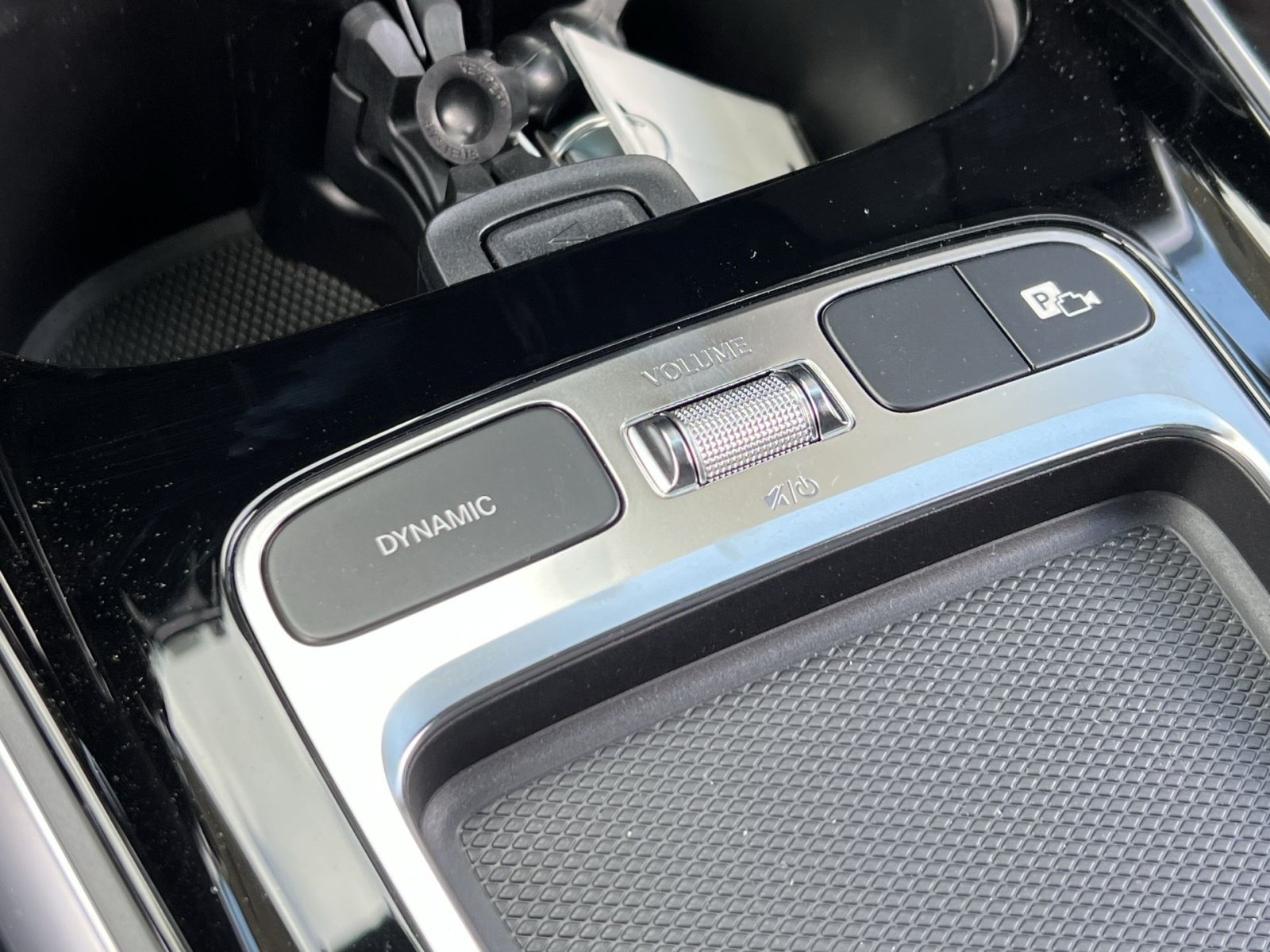 New 2026 Mercedes-Benz GLB 250 4MATIC image 39