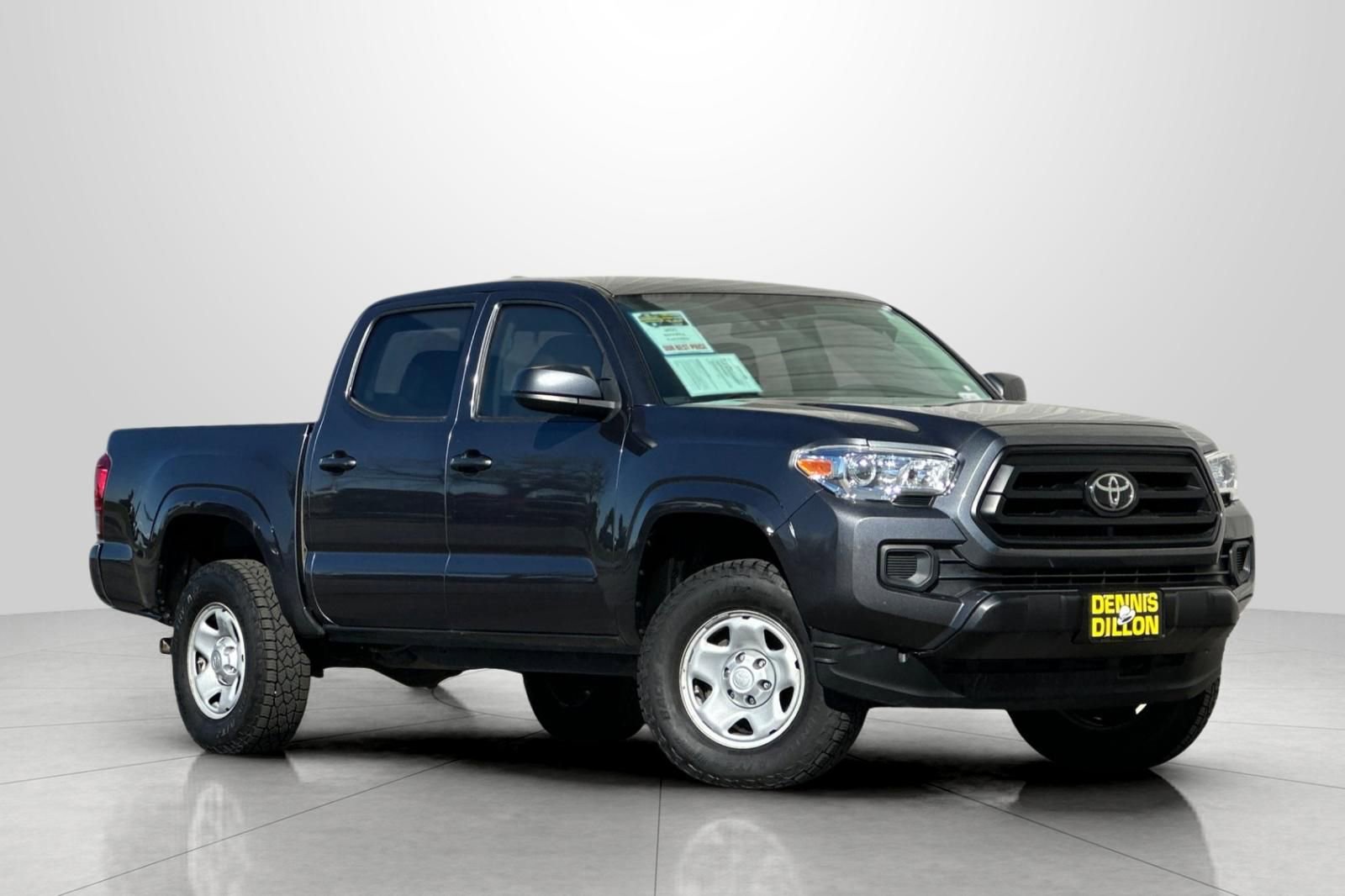 Used 2021 Toyota Tacoma SR video 2