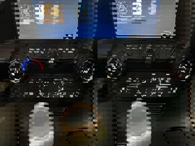 Certified 2014 Chevrolet Corvette Stingray Coupe w/ 2LT Preferred Equipment Group image 17