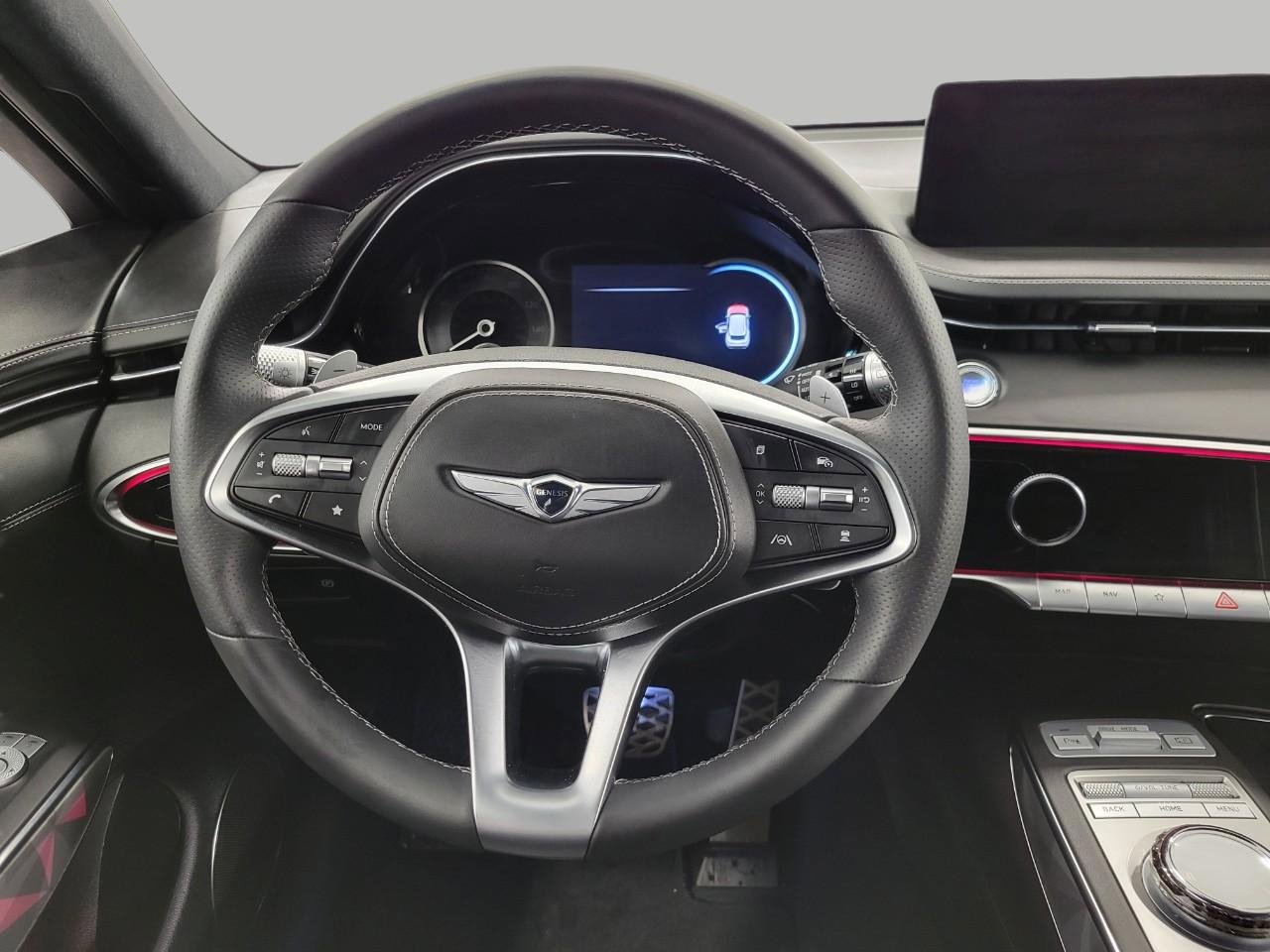 Used 2024 Genesis GV70 3.5T Sport w/ Sport Advanced Package image 5